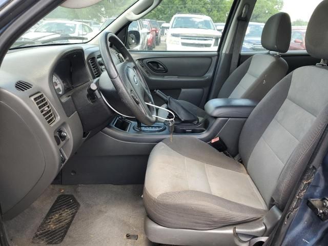 2005 Ford Escape XLS