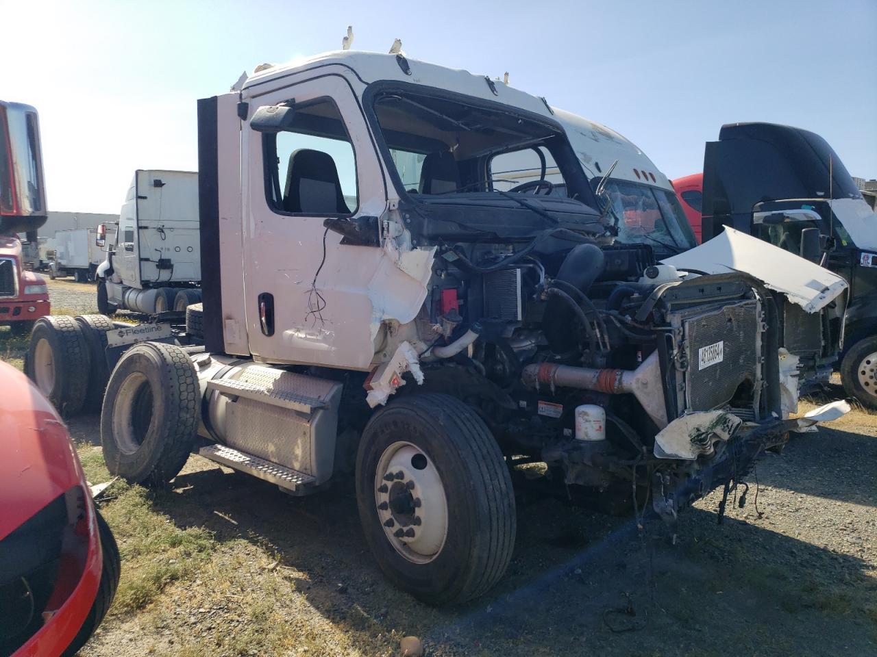 2020 Freigliner Cascadia 116