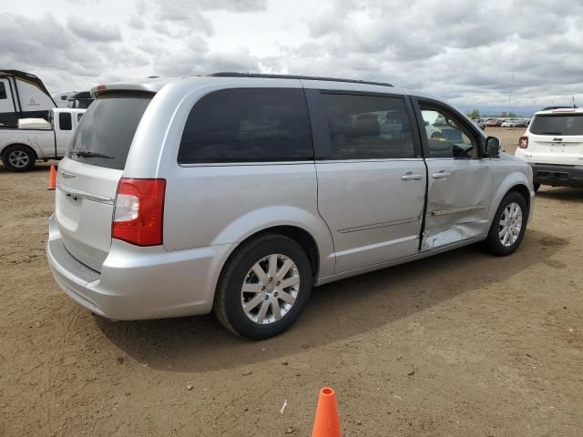 2011 Chrysler Town & Country Touring L