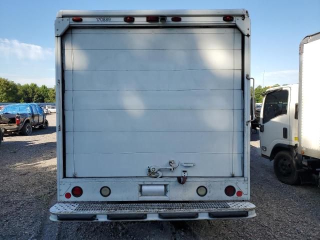 2006 Freightliner Chassis M Line WALK-IN Van