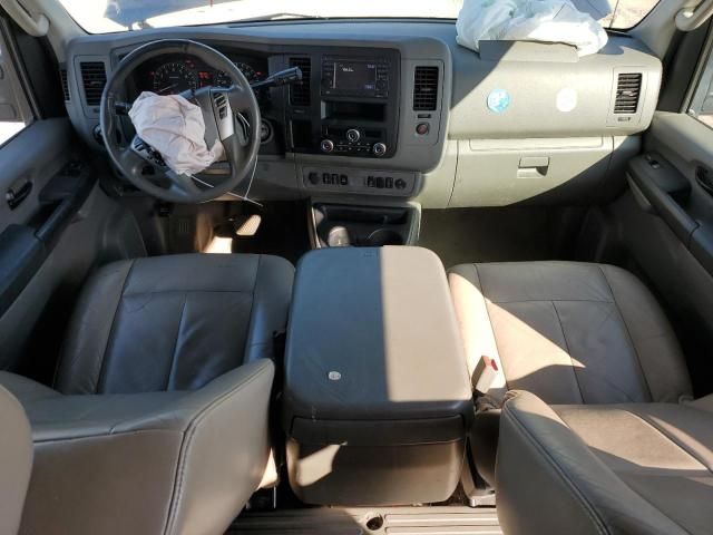 2014 Nissan NV 3500 S