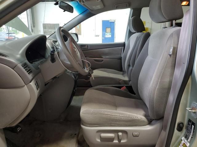 2008 Toyota Sienna CE