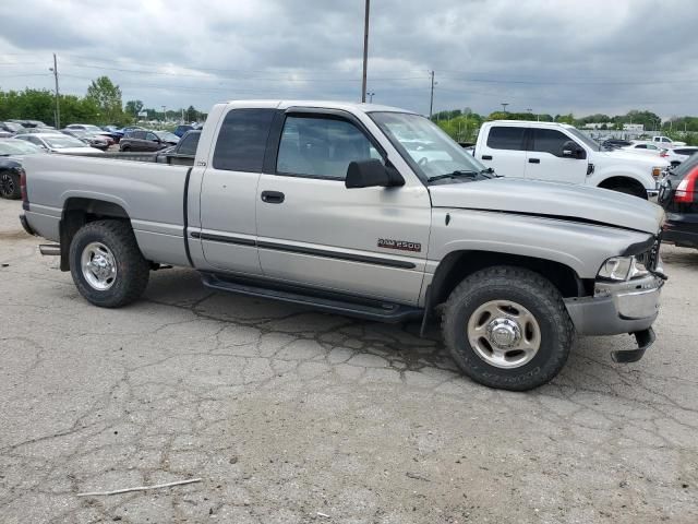 2000 Dodge RAM 2500