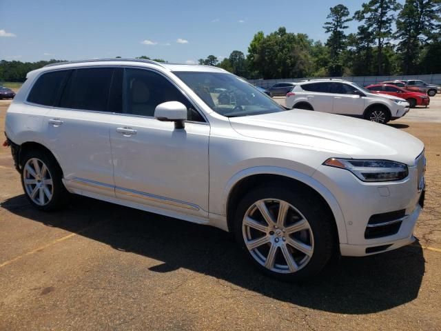 2017 Volvo XC90 T8