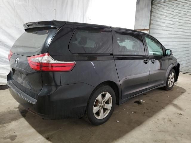 2020 Toyota Sienna L