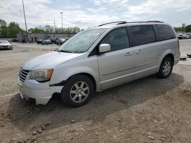 2010 Chrysler Town & Country Touring