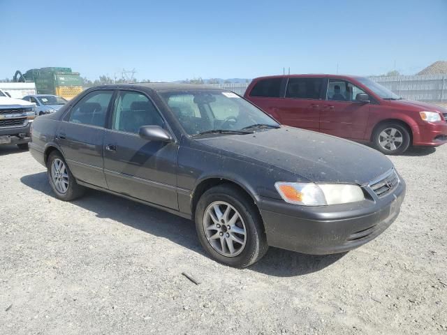 2001 Toyota Camry LE