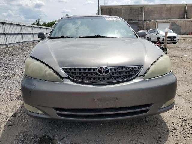 2004 Toyota Camry SE