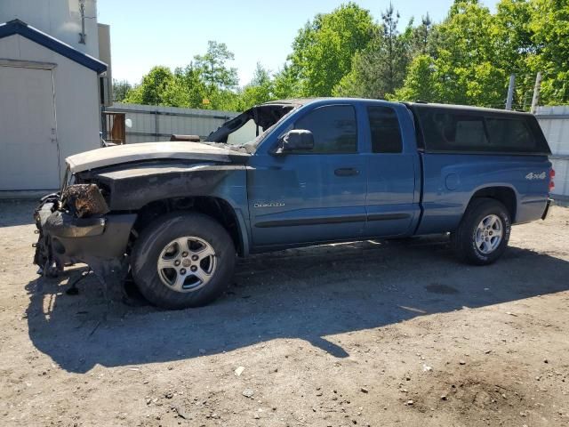 2005 Dodge Dakota SLT