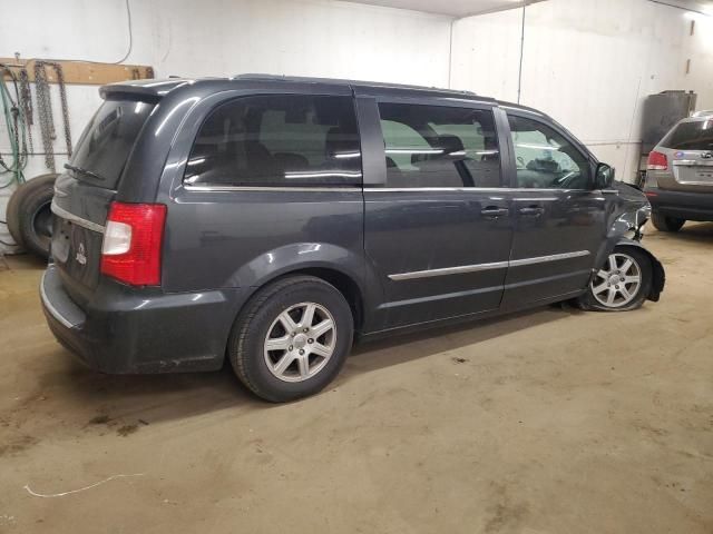 2012 Chrysler Town & Country Touring