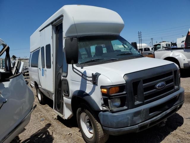 2011 Ford Econoline E350 Super Duty Van