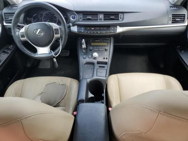 2013 Lexus CT 200