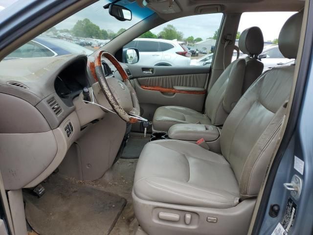 2006 Toyota Sienna XLE