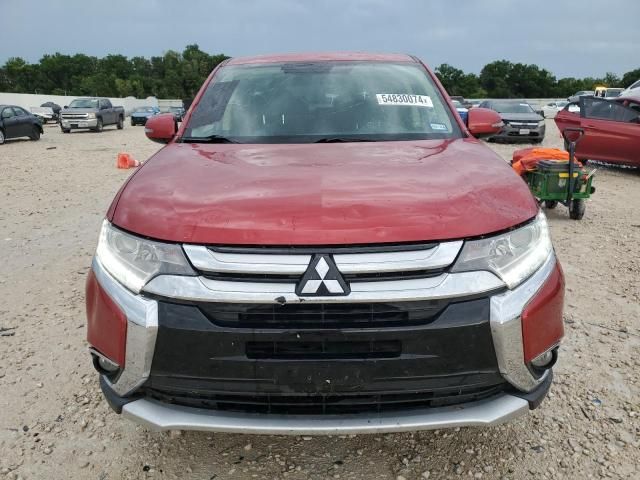 2017 Mitsubishi Outlander SE