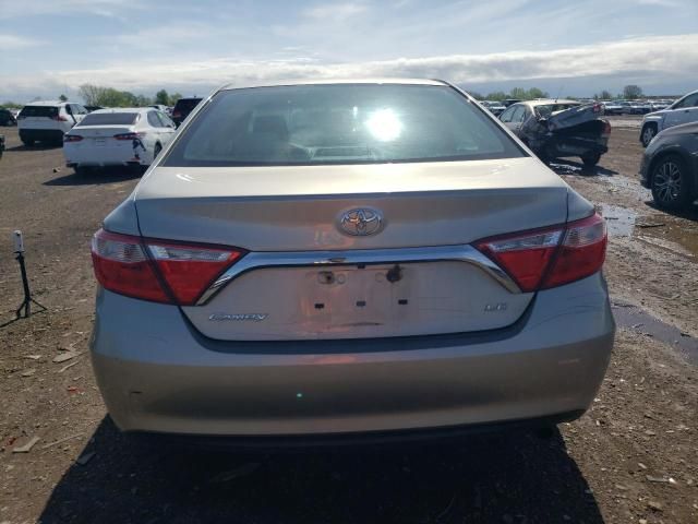 2016 Toyota Camry LE