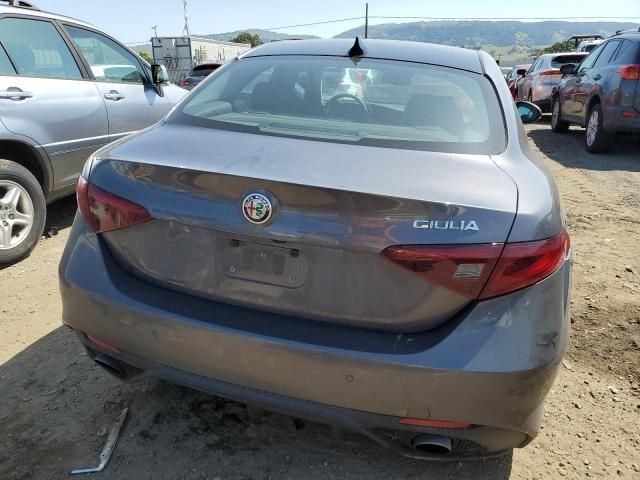 2017 Alfa Romeo Giulia TI