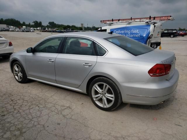 2013 Volkswagen Passat SEL