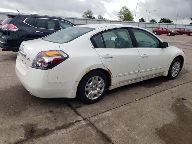 2010 Nissan Altima Base