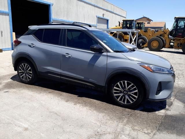 2021 Nissan Kicks SR