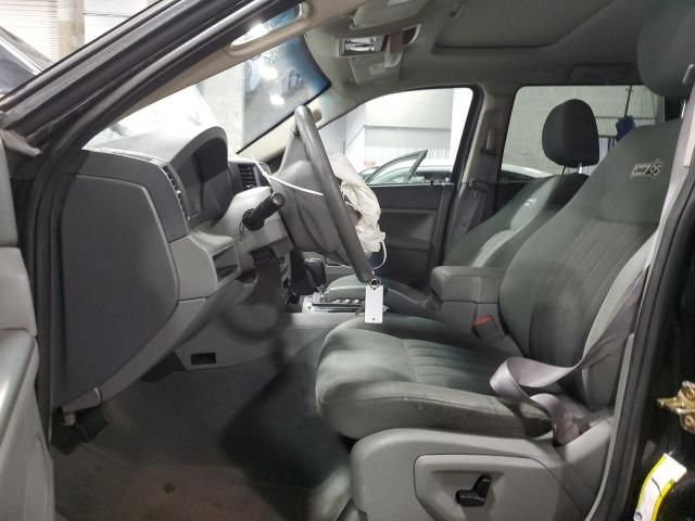 2006 Jeep Grand Cherokee Laredo