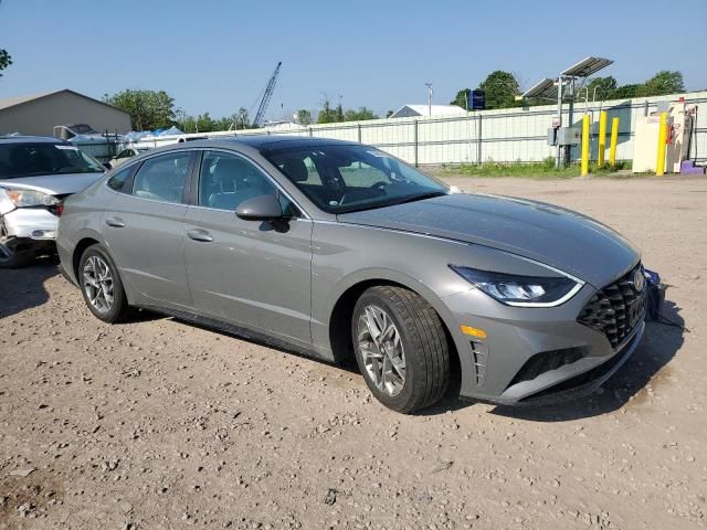 2022 Hyundai Sonata SEL