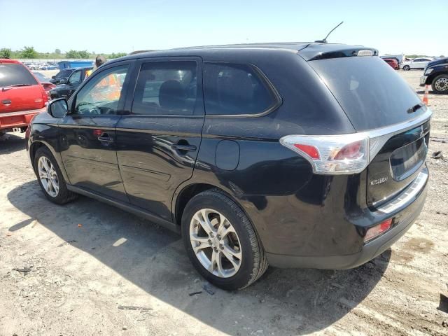 2014 Mitsubishi Outlander SE