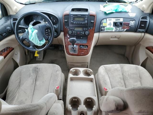 2007 Hyundai Entourage GLS