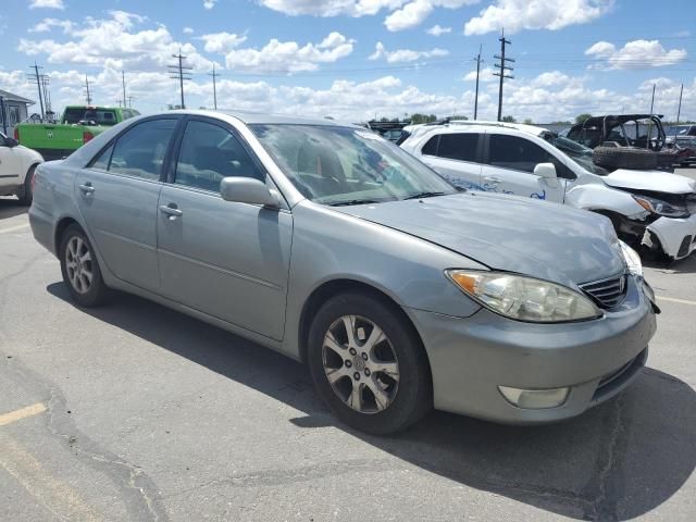 2005 Toyota Camry LE