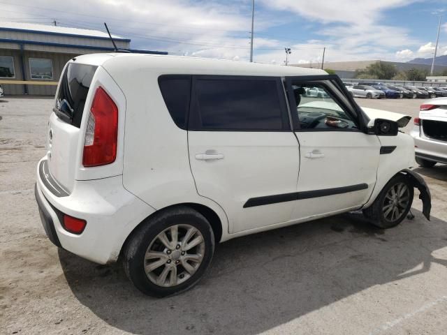 2013 KIA Soul +