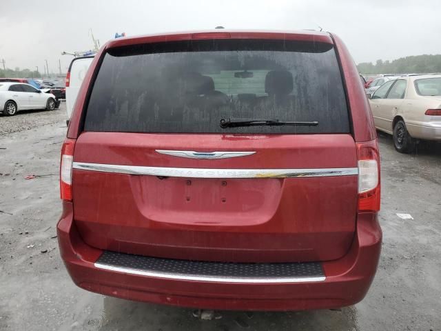 2012 Chrysler Town & Country Touring