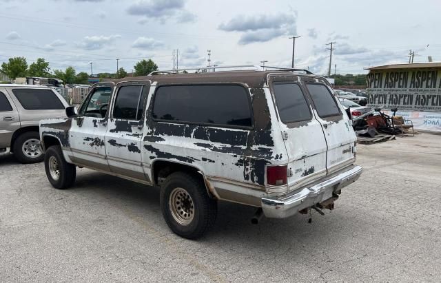 1988 Chevrolet Suburban V200