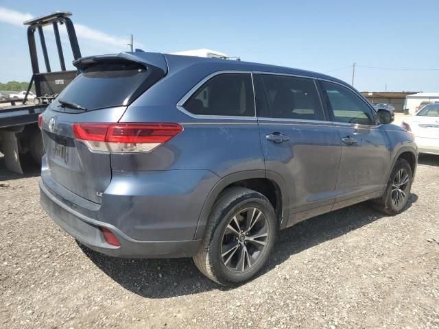 2018 Toyota Highlander LE