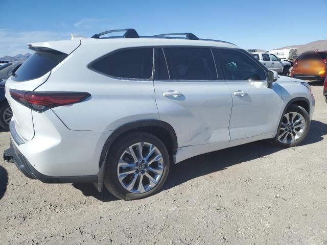 2022 Toyota Highlander Limited