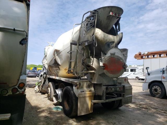 2019 Peterbilt 567