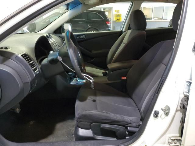 2012 Nissan Altima Base