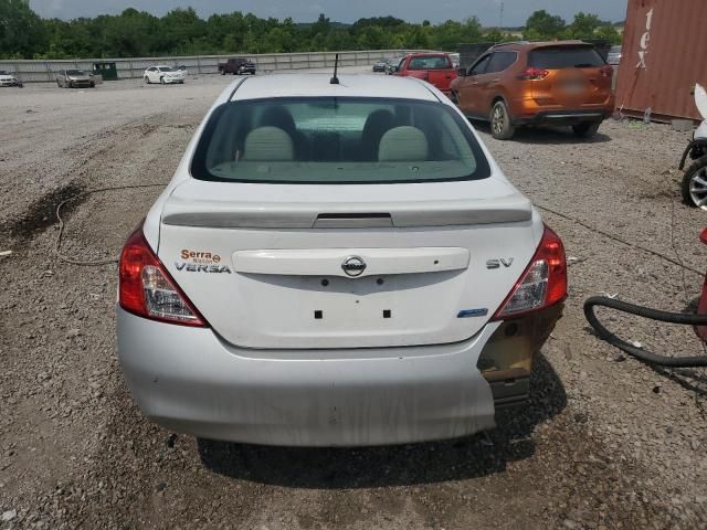 2013 Nissan Versa S