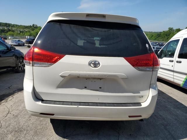 2012 Toyota Sienna LE