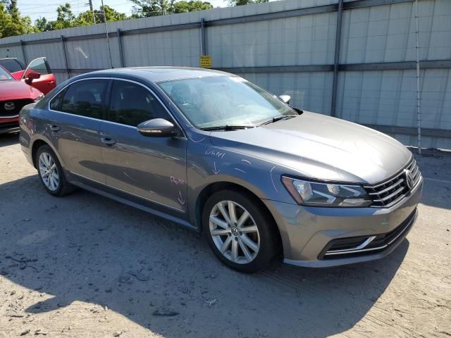 2016 Volkswagen Passat SE