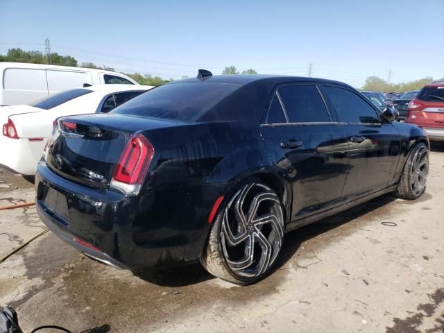 2016 Chrysler 300 S