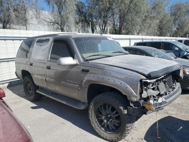 2000 Cadillac Escalade Luxury