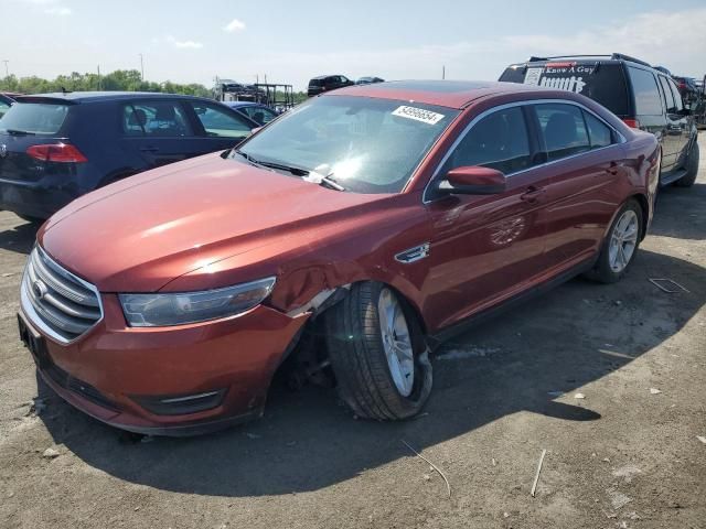 2014 Ford Taurus SEL