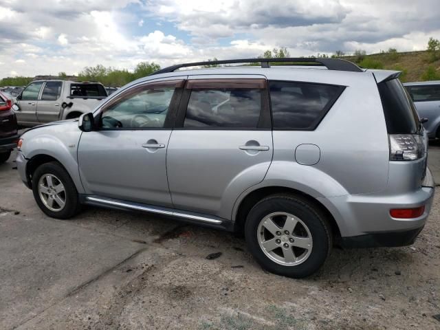 2010 Mitsubishi Outlander ES