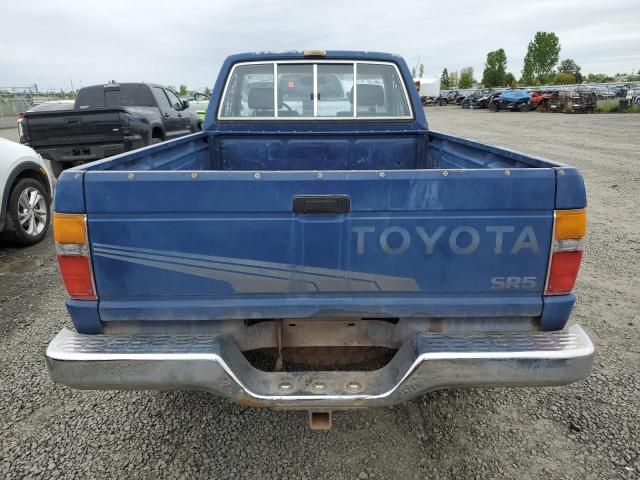 1986 Toyota Pickup Xtracab RN66 SR5