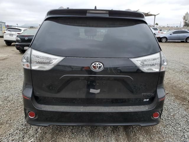 2015 Toyota Sienna Sport