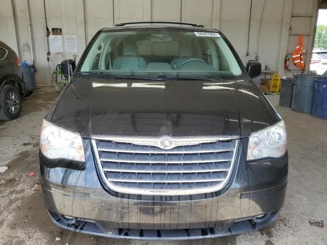 2008 Chrysler Town & Country Touring