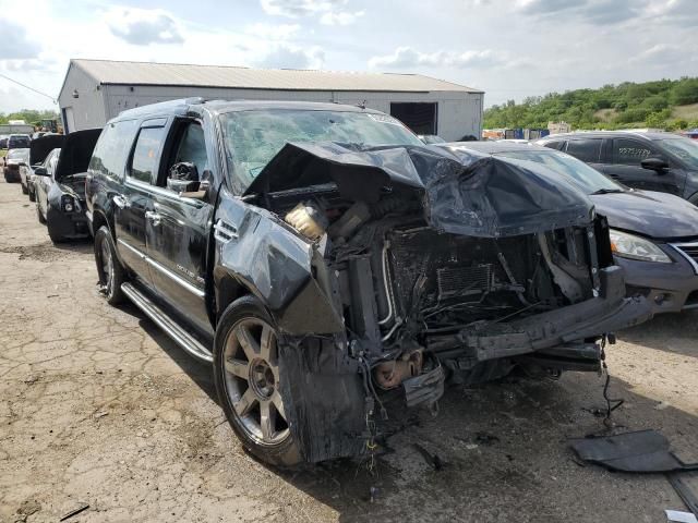 2011 Cadillac Escalade ESV Luxury