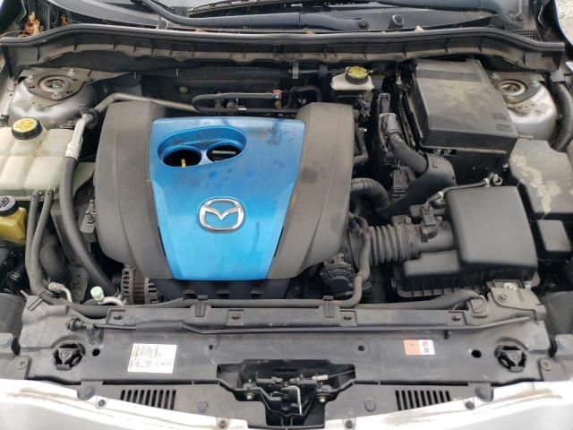 2013 Mazda 3 I