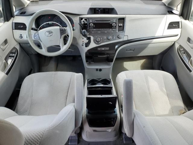 2012 Toyota Sienna LE