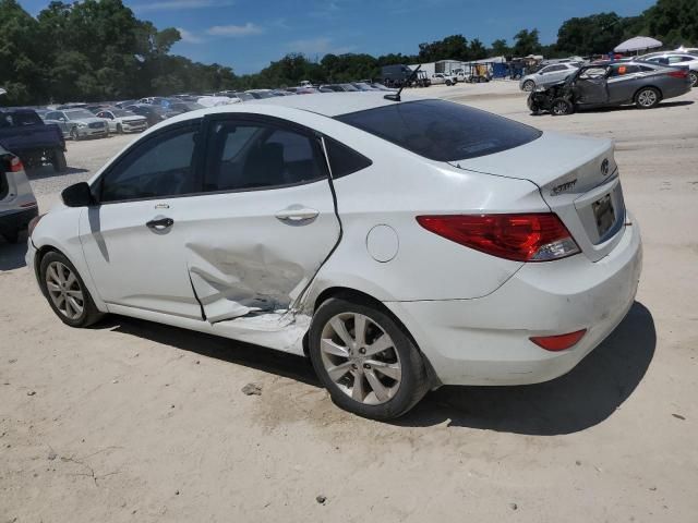 2012 Hyundai Accent GLS