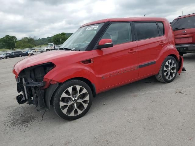 2013 KIA Soul +